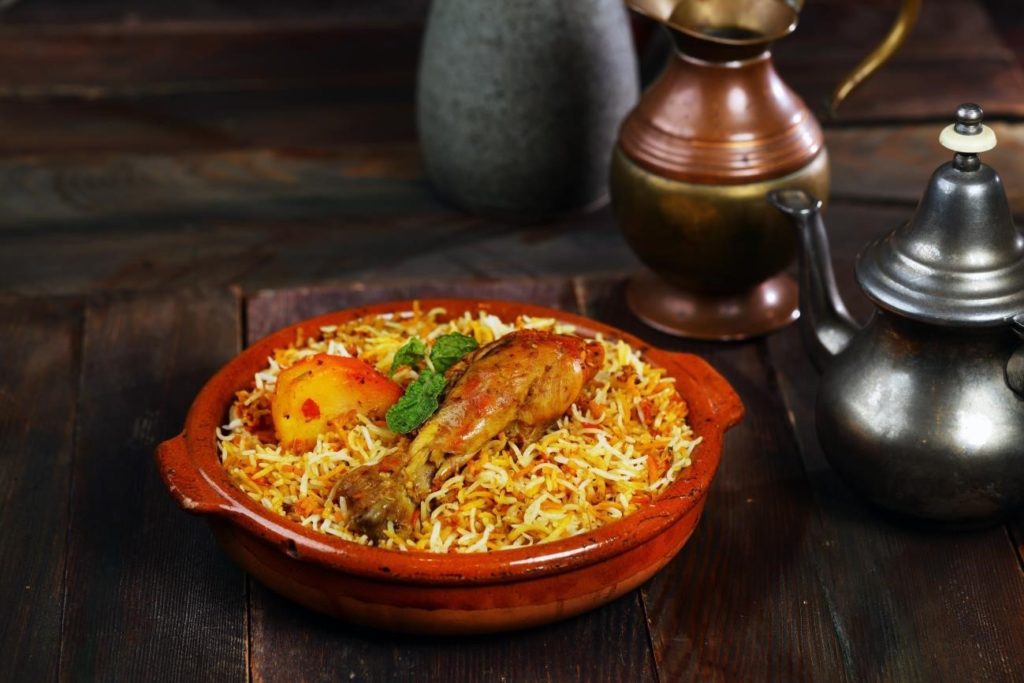 Karachi Foods - Biryani - Revieyou